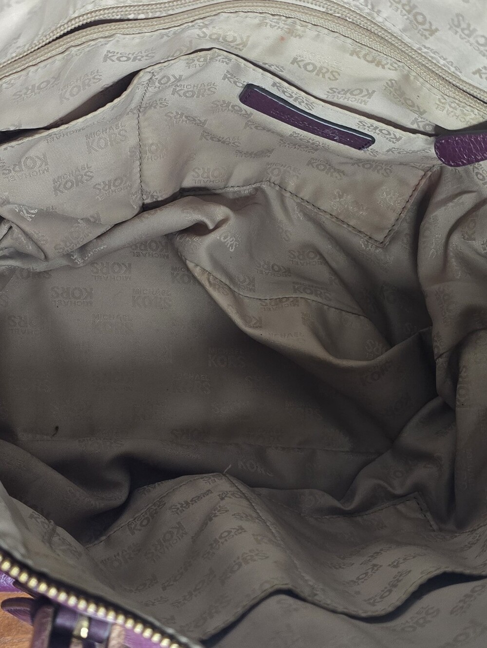 Michael Kors Large Plum Pebbled Leather Jet Set Tote - Picture 11 of 14